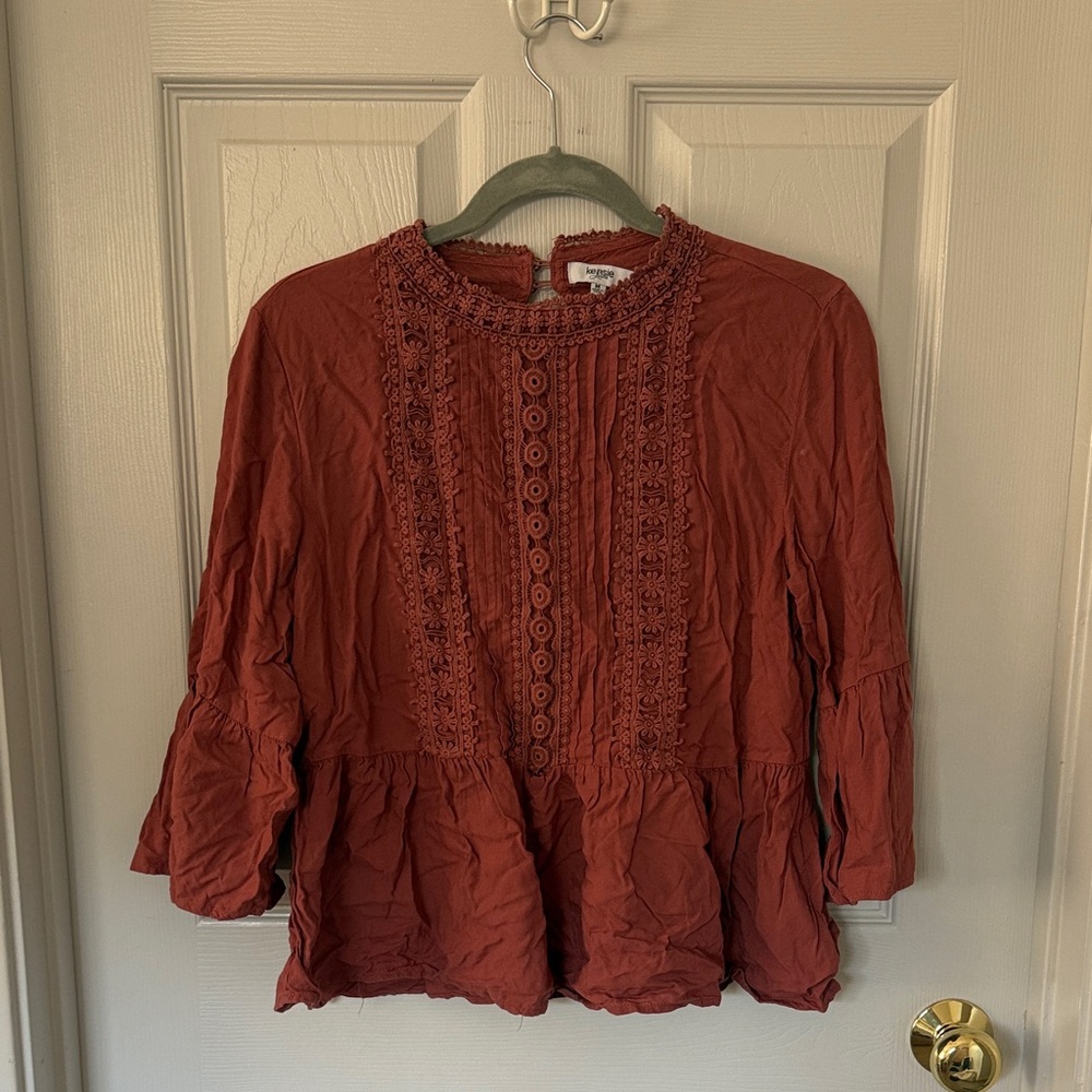 Boho Rust Blouse with Embroidered Details and flared sleeves